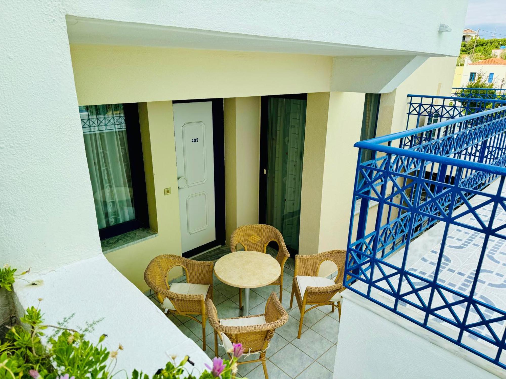 Sea Breeze Apartments Chios Monolia Exterior foto